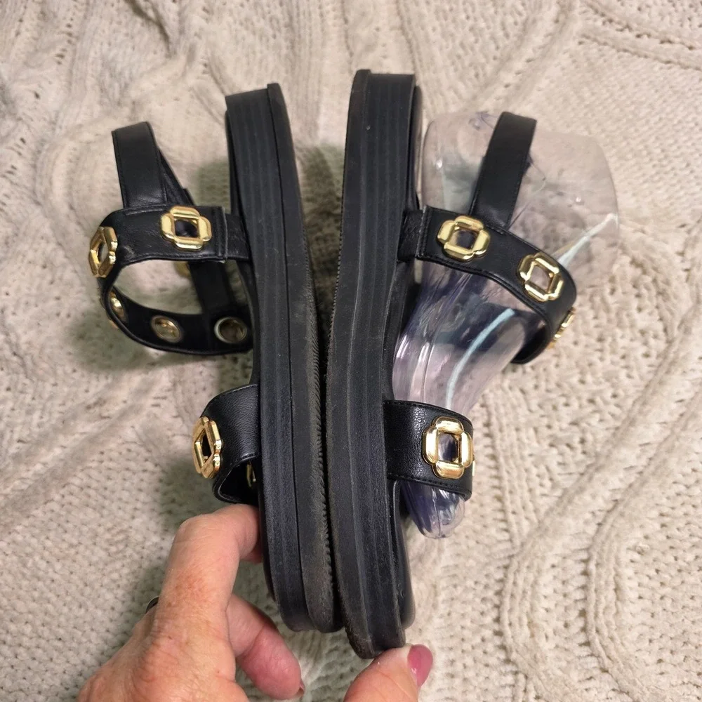 Steve Madden Flatform Platform Sandals Black Gold Rivet Milan Women 8M Excellent